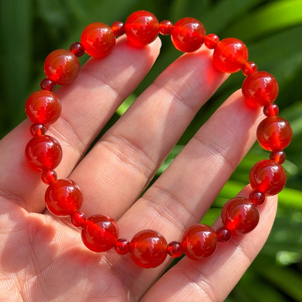 10mm stretchable red carnelian bracelet 0541